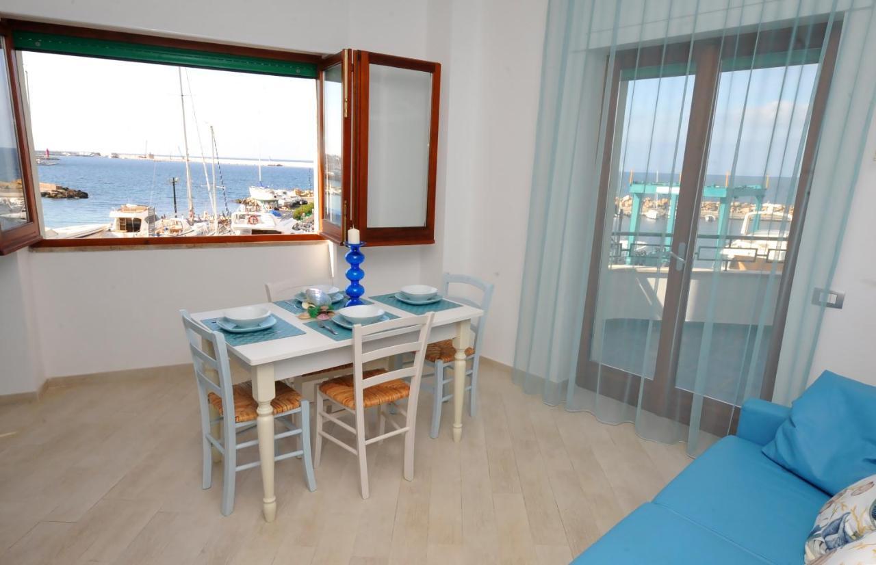La Darsena Bed and Breakfast Gallipoli Værelse billede